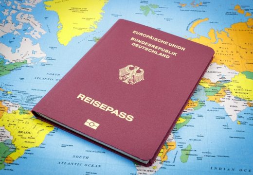 Visa du học Đức được đánh giá là khá khó khăn trong việc được cấp, bởi chính sách và quy định nhập cư của Đức khá khắt khe
