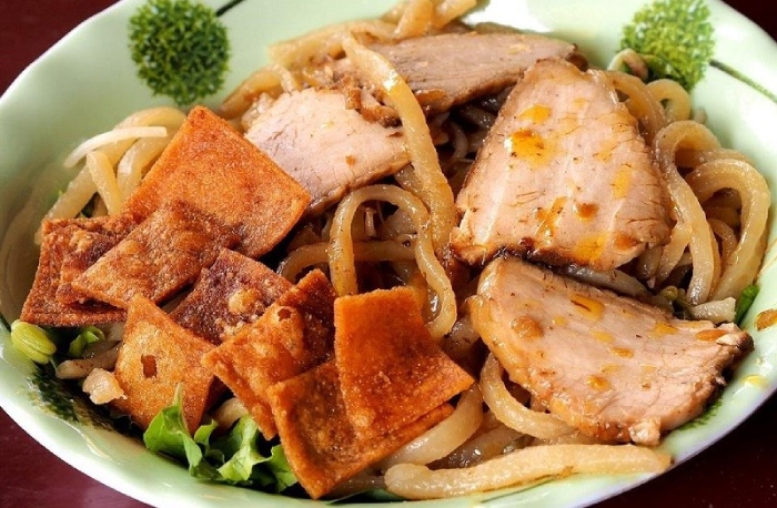 Cao lầu là món ăn truyền thống của người dân Đà Nẵng